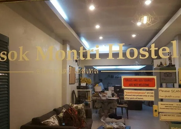 Asok Montri