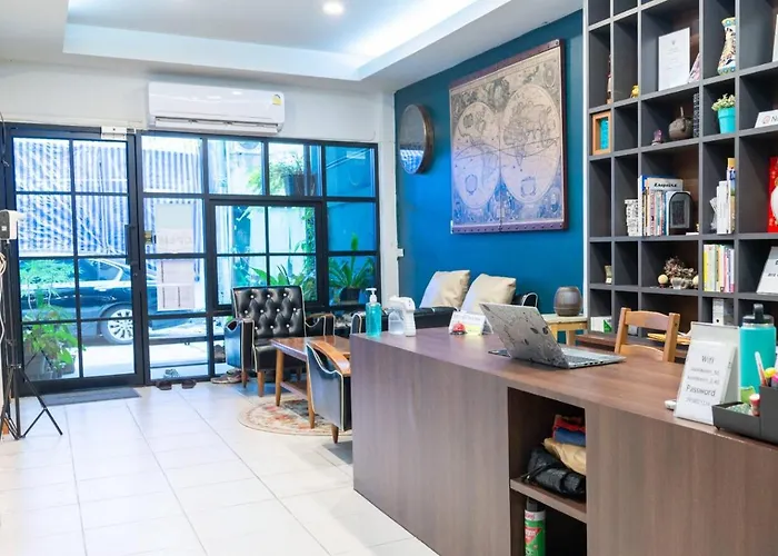 Asok Montri Hostal Bangkok
