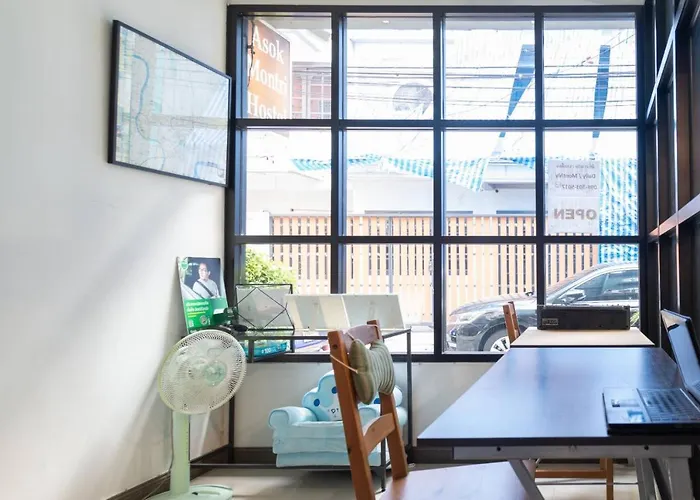 Asok Montri Hostal Bangkok